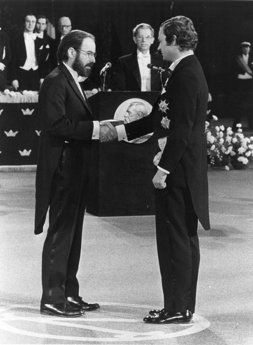 Receiving the Nobel Prize from Swedish King Carl Gustaf in 1975